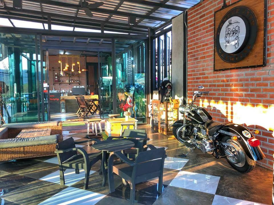 Hotel Kondee Cino Cafe & Glamping Amphoe Amphoe Khao Kho Exterior foto